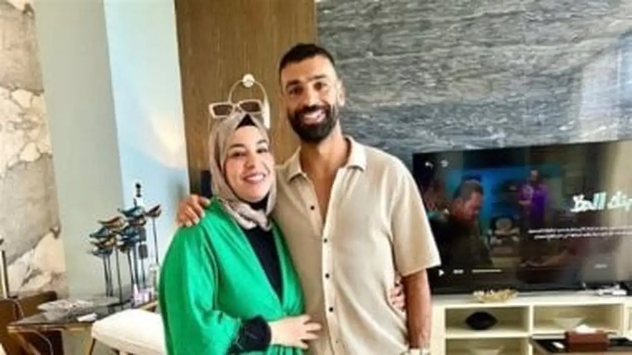 محمد صلاح يتلقى دعمًا حاسمًا من شقيقته في نزاعه مع ليفربول وتأكيد على مكانته كالأسطورة الحقيقية